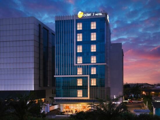 Фото Model J Hotel Jakarta Soekarno Hatta Airport