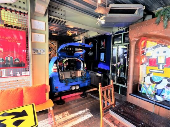 Фото MeStyle Garage Hotel Bangkok