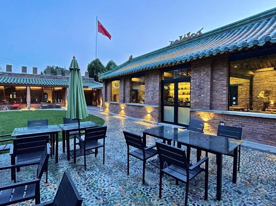 Фото Brickyard Retreat at Mutianyu Great Wall