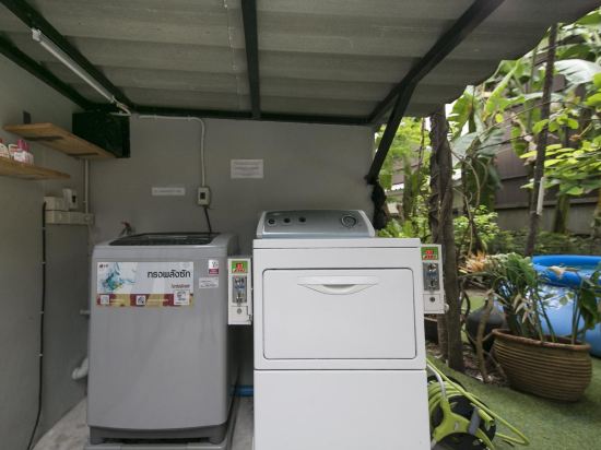 Фото The Cube Hostel