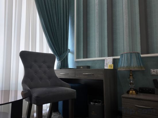 Фото Huayue Mansion Hotel