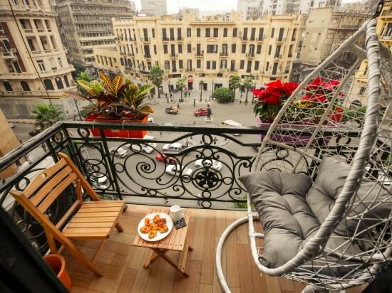 Фото The Square Boutique Hotel