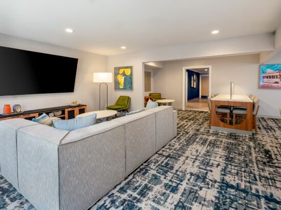 Фото Homewood Suites by Hilton Eatontown