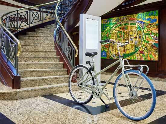 Фото Leipzig Marriott Hotel