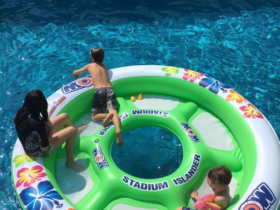 Фото Dongguan Mcb Lake Hotel