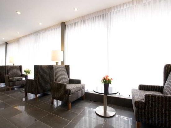 Фото Ramada Plaza by Wyndham Montreal