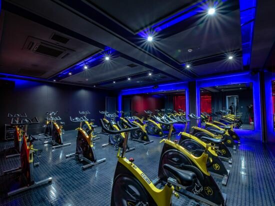 Фото Suisse Place Serviced Apartment Shanghai Zhongjian