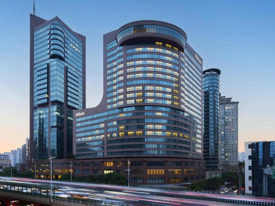 Фото Hilton Shanghai City Center