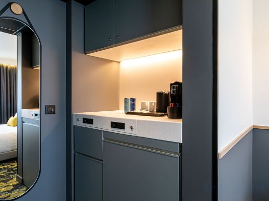 Фото Best Western M Treize Paris Asnieres