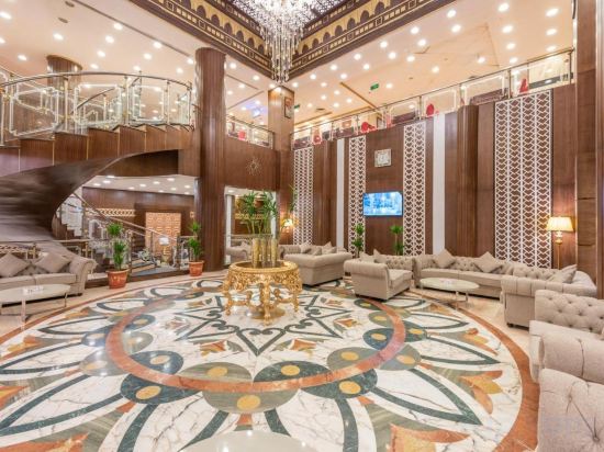 Фото Grand Zowar