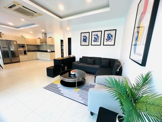 Фото Villa Haeata: Kokyang style Nai Harn Beach