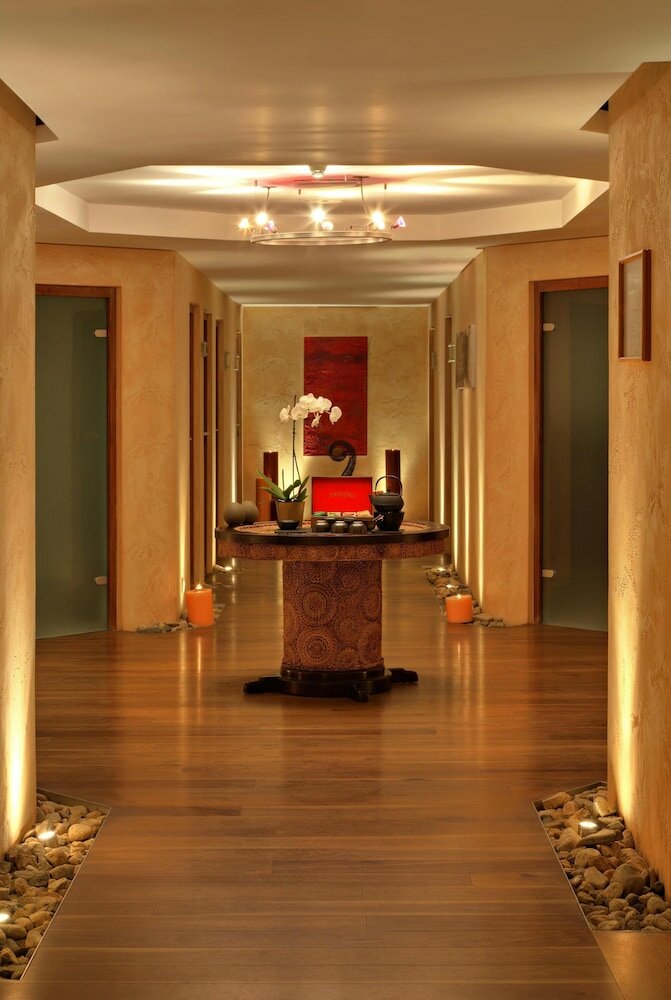 Фото Kempinski Hotel Grand Arena Bansko