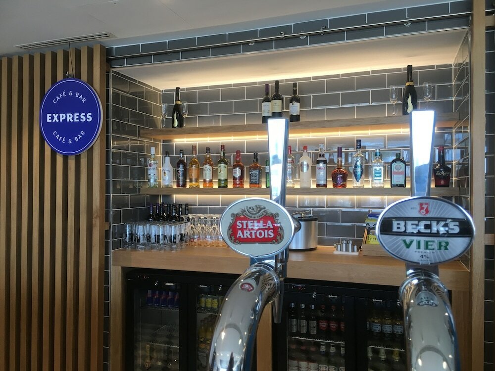 Фото Holiday Inn Express St. Albans - M25, Jct. 22, an Ihg Hotel