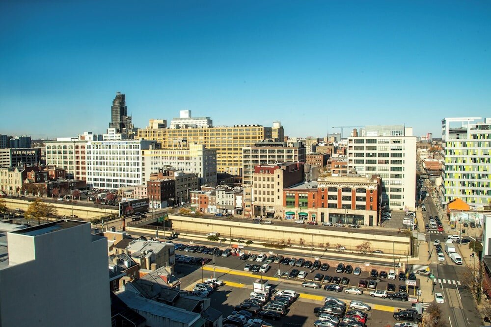 Фото Four Points by Sheraton Philadelphia City Center