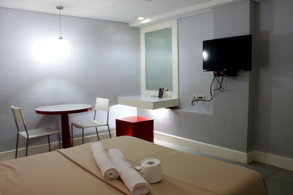 Фото New Winston Hotel