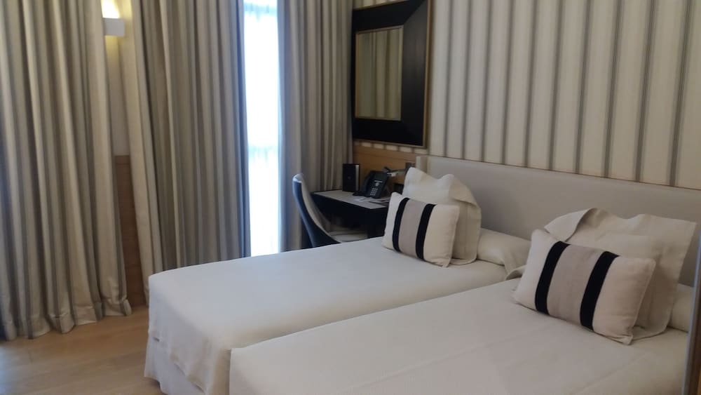 Фото Gran Hotel Sardinero