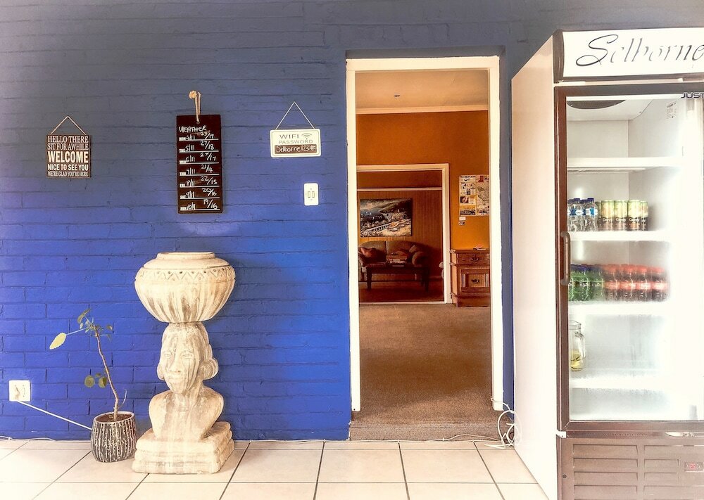 Фото Selborne Bed and Breakfast