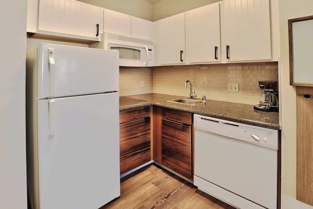 Фото Staybridge Suites Albuquerque - Airport, an Ihg Hotel