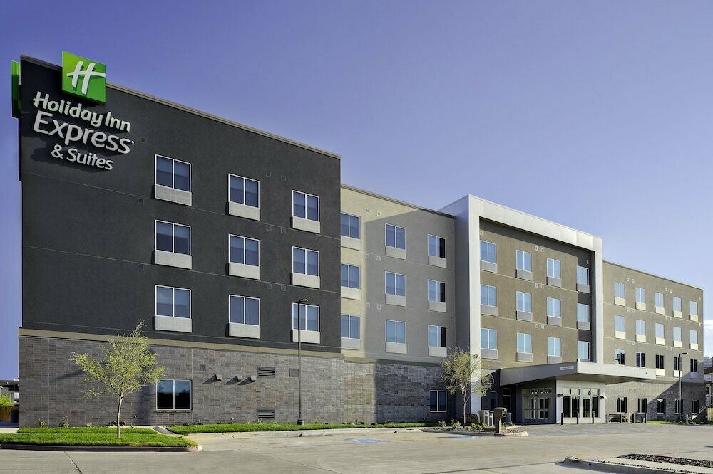 Hotel Holiday Inn Express & Suites Lubbock Central - Univ Area, Lubbock, photo