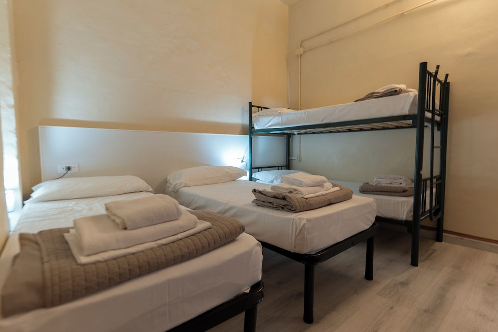 Фото Hostel 7 Santi