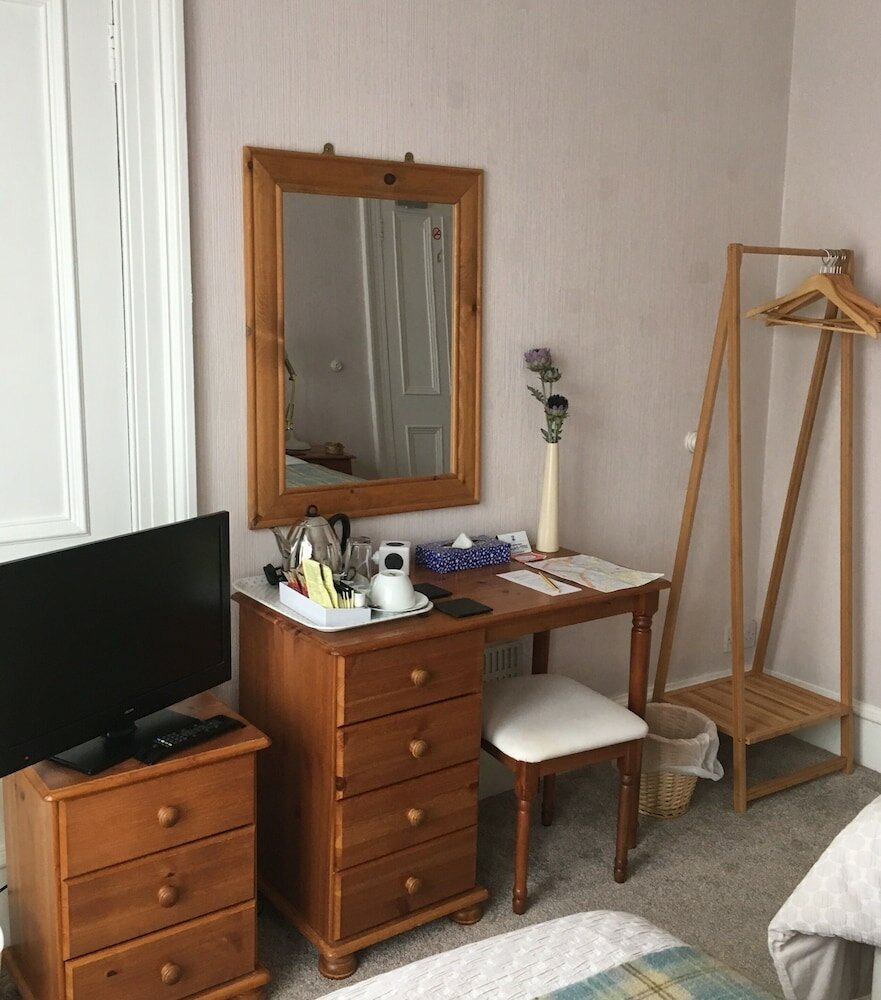 Фото Rossmount Guest House