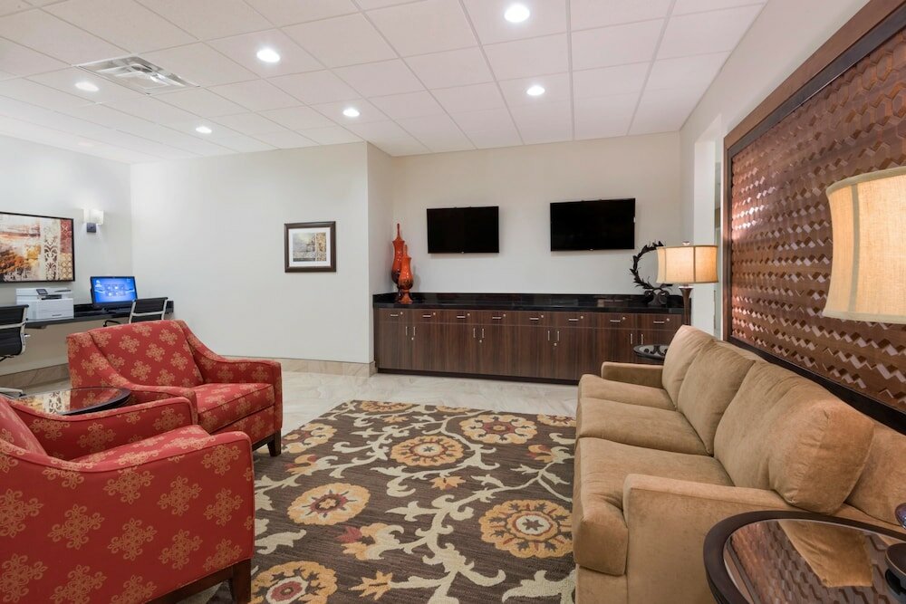 Фото Best Western Plus Hudson Hotel & Suites