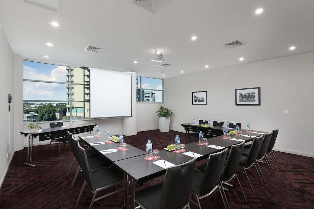 Фото Rydges Parramatta