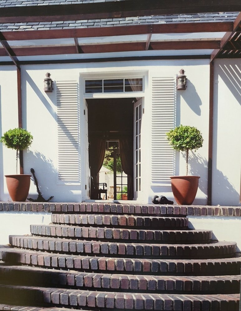 Фото Manor on the Bay