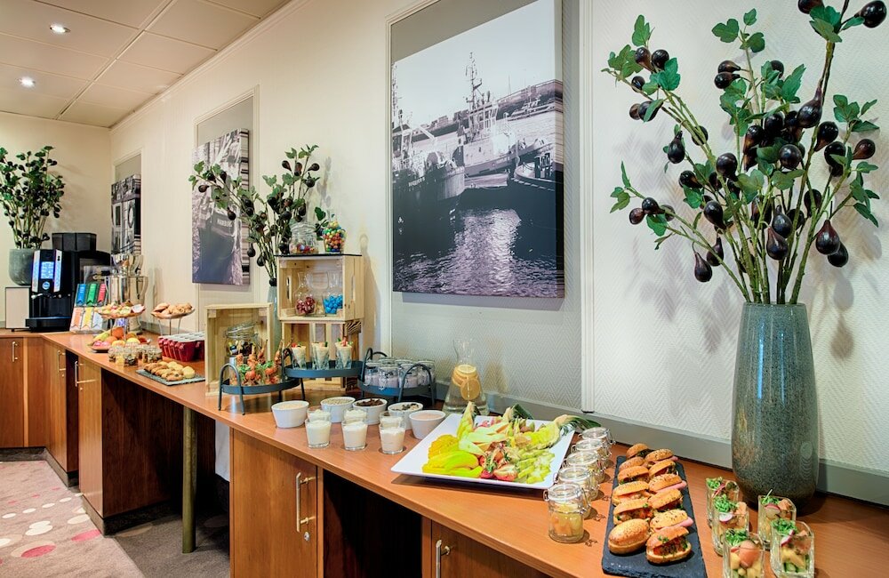 Фото Leonardo Hotel Hamburg City Nord