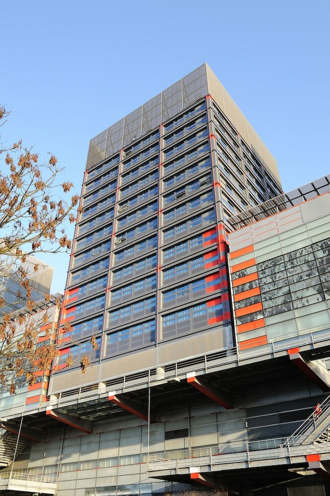 Фото Séjours & Affaires Lille Europe