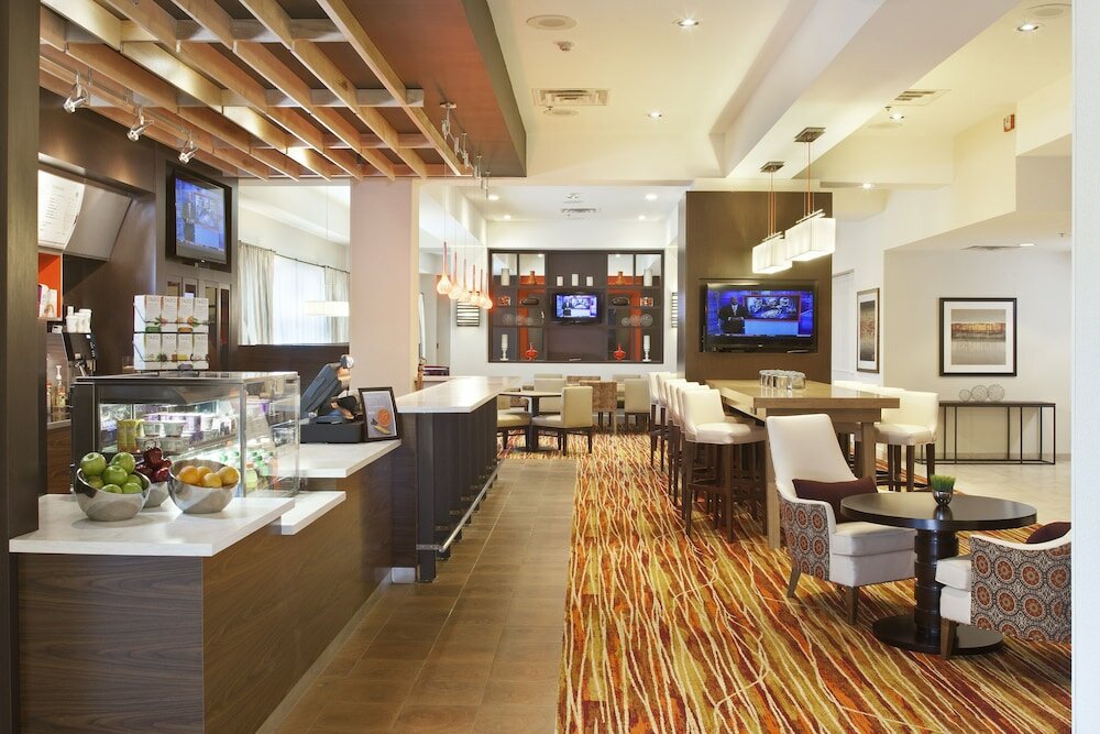 Фото Courtyard by Marriott Pueblo Downtown