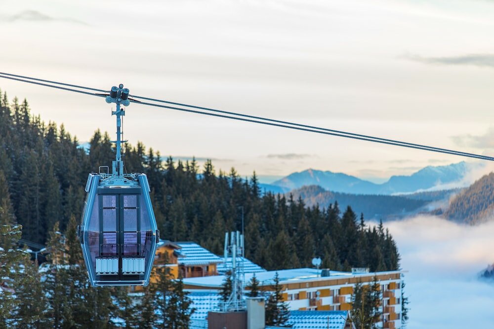 Фото Madame Vacances Hôtel Courchevel Olympic