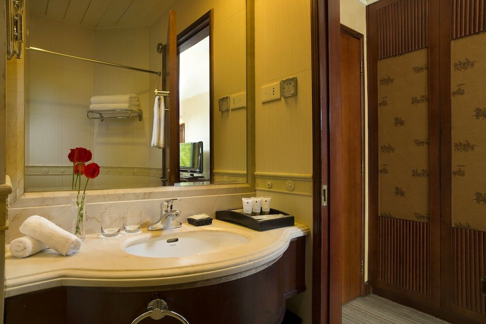 Фото Grand Mercure Xian Renmin Square