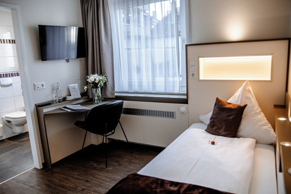 Фото Central Hotel Garni