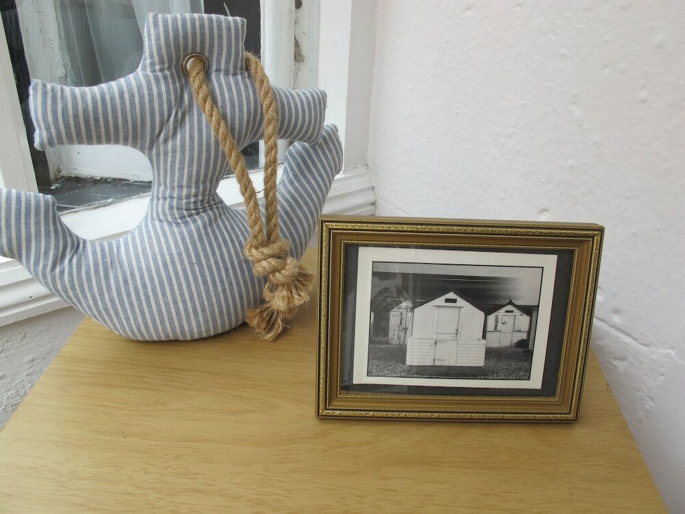 Фото Stone's Throw Guesthouse