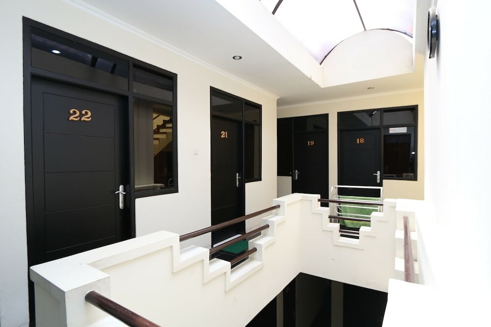 Фото Bantal Guling Trans