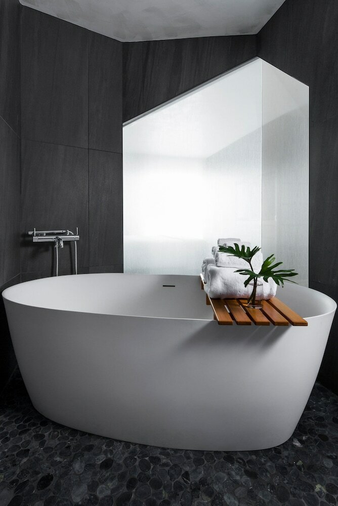 Фото Kimpton La Peer Hotel