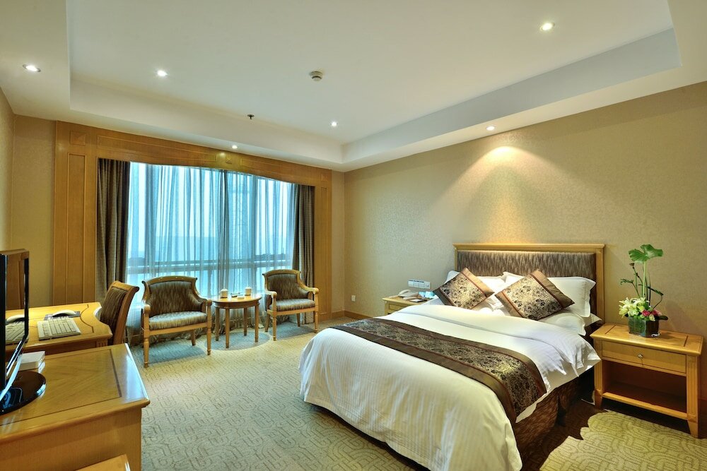 Фото Excemon Cixi Guomai Hotel