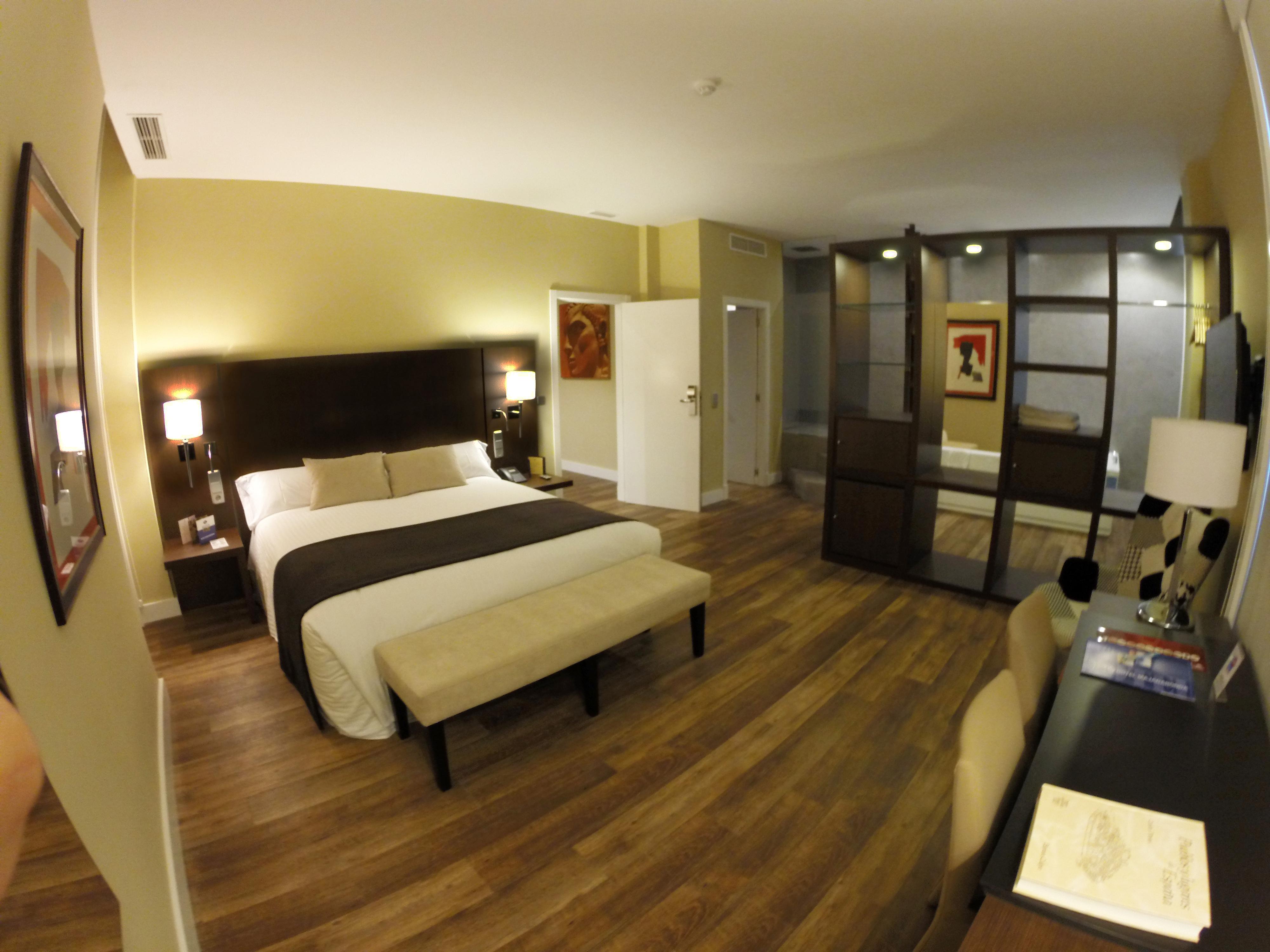 Фото Hotel Majadahonda