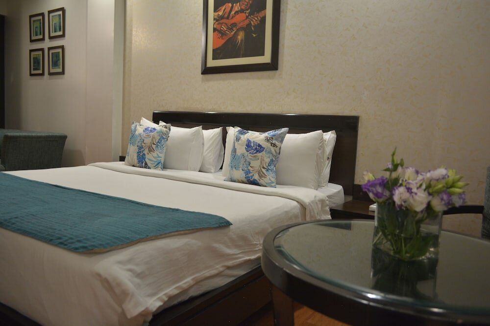 Фото Hotel Rockland Panchsheel Enclave