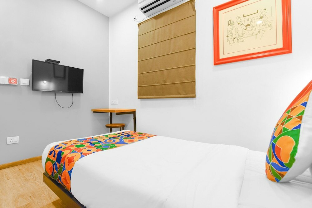 Фото Hotel Akash Ganga