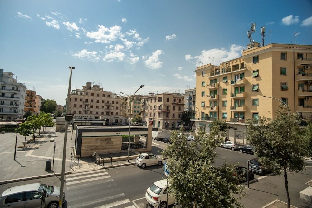 Фото Hotel Mirti