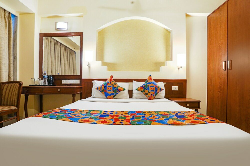 Фото Hotel Shubhangan