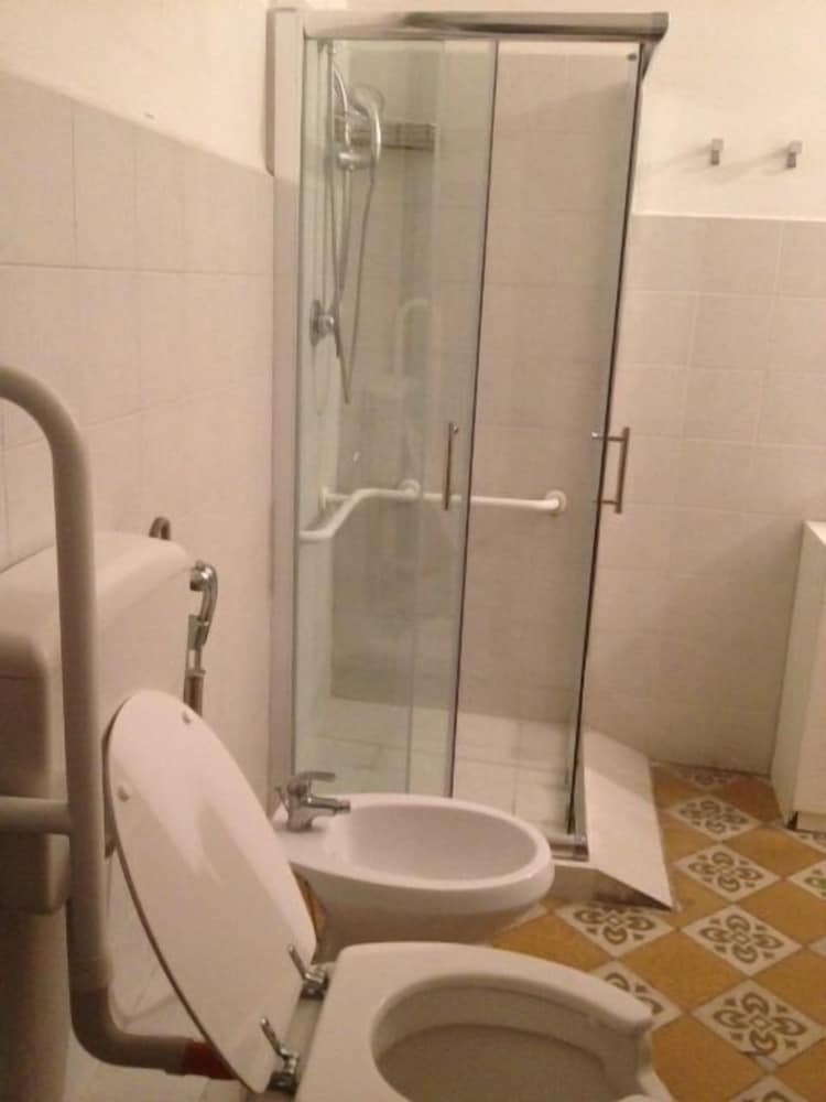 Фото Palazzo Savona