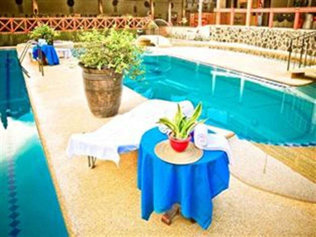 Hotel Water Paradise Resort Bohol, Tagbilaran, photo