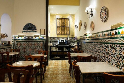 Внешний вид отеля Hotel Abanico в Севилье, фото 5