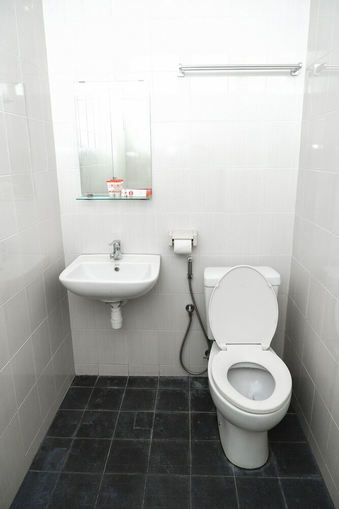 Фото Oyo 389 Sky Guesthouse