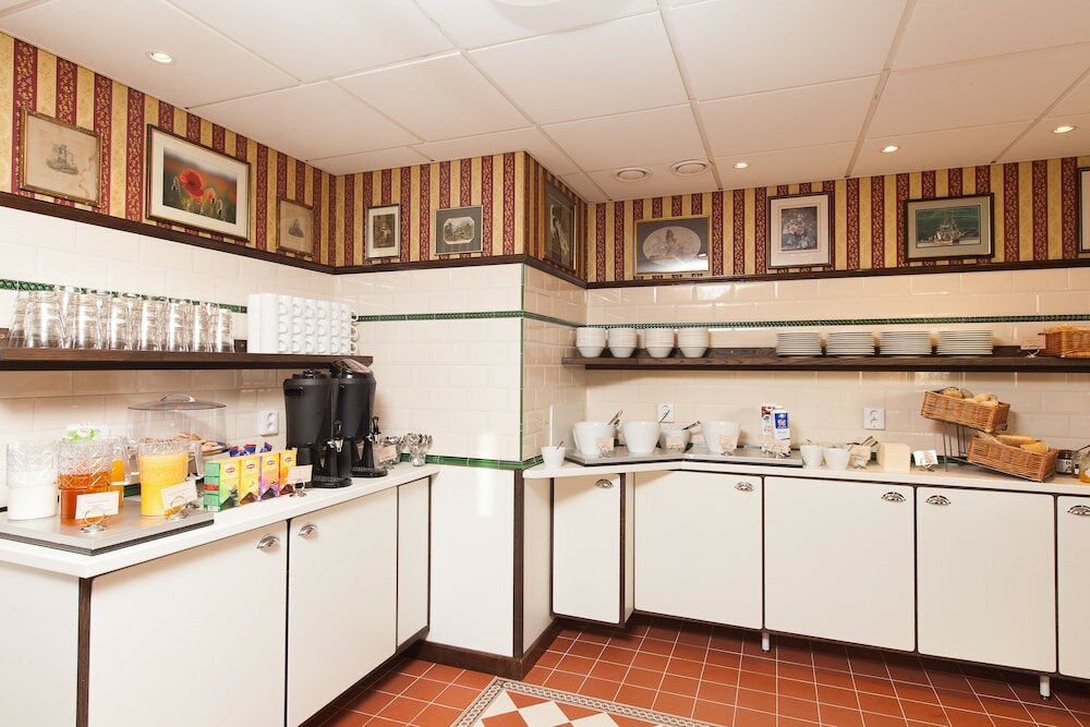 Фото Hotel Bishops Arms Piteå