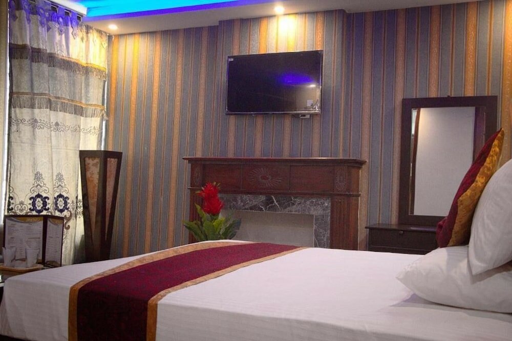 Фото Mall View Hotel