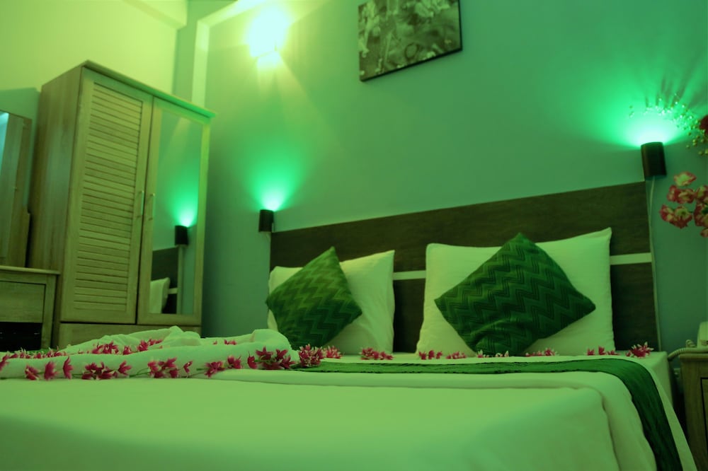 Фото Hotel Elite Inn